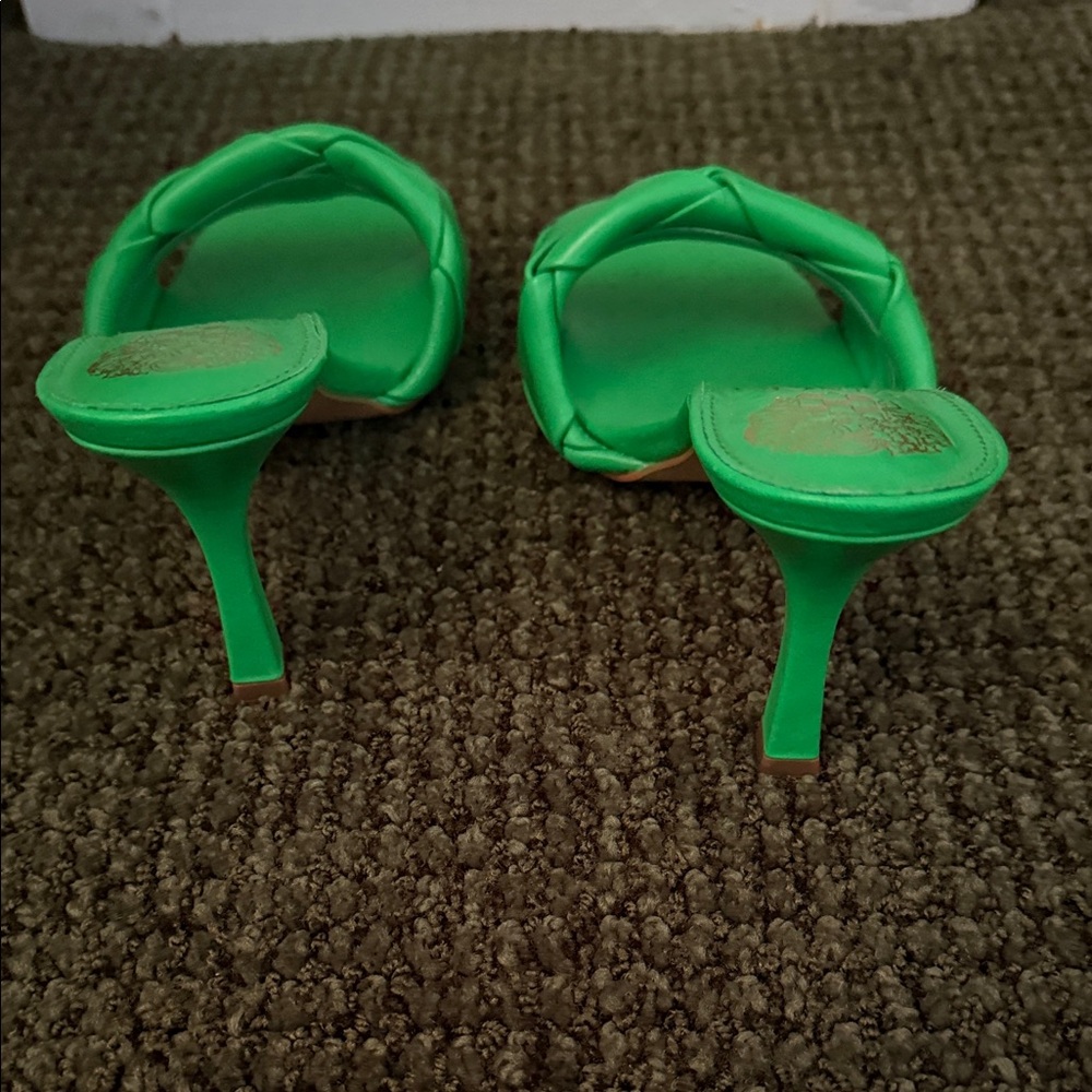 Vince Camuto Emerald Woven Slide Sandals - Picture 2 of 4